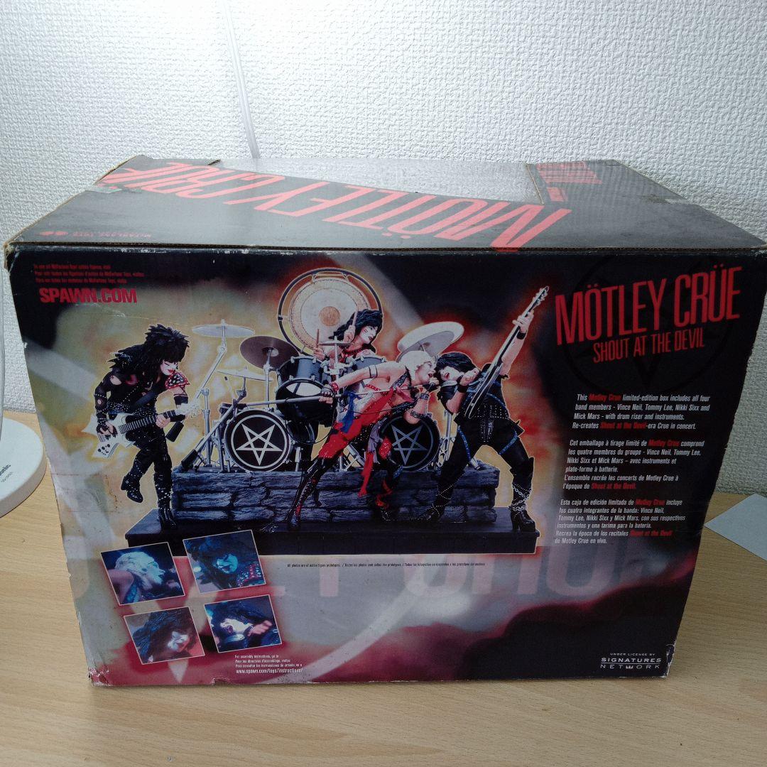 MÖTLEYCRÜESHOUTATTHEDEVILデラックスボックスエディション