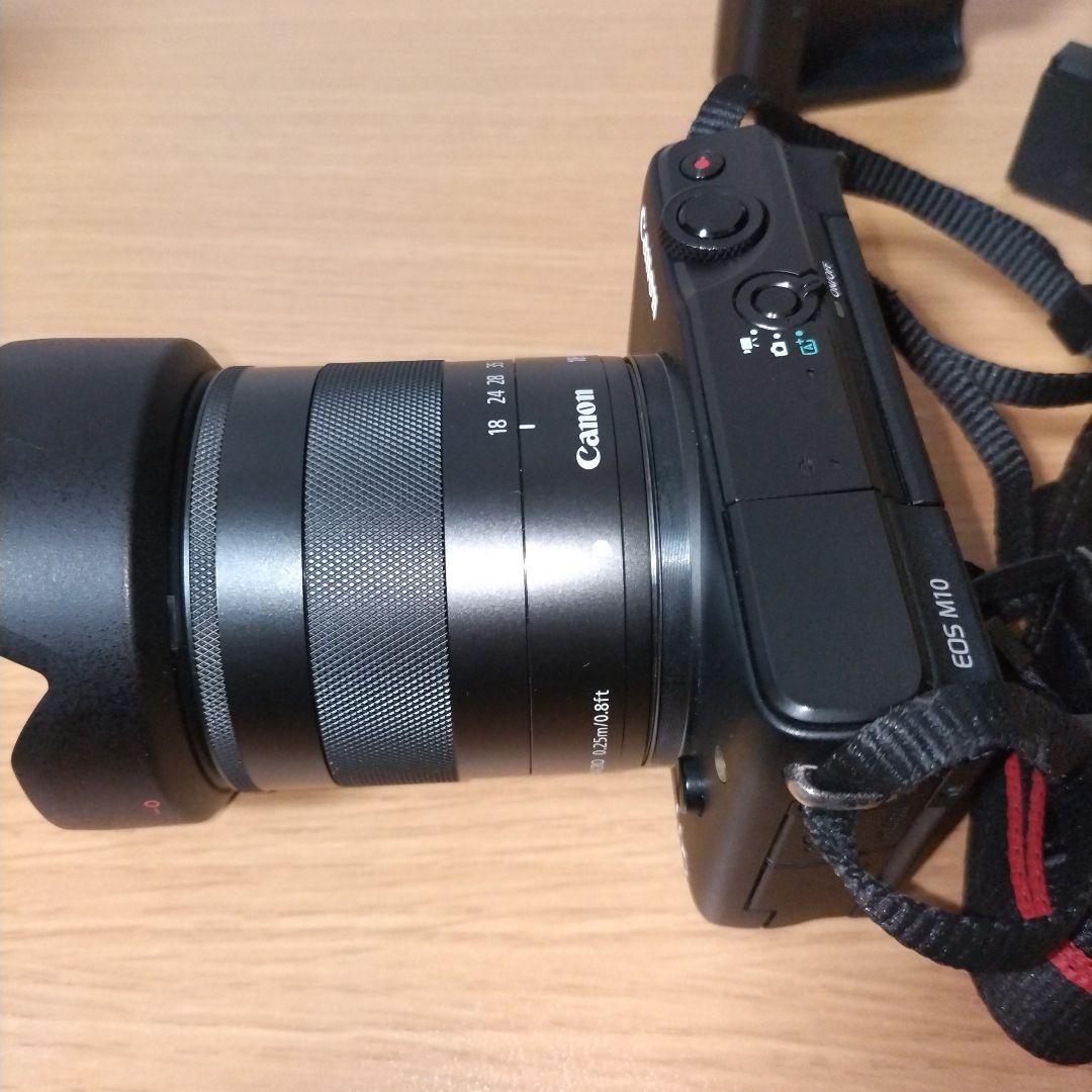 Canon キヤノン EOSM10 　EOS m10 ミラーレスカメラ