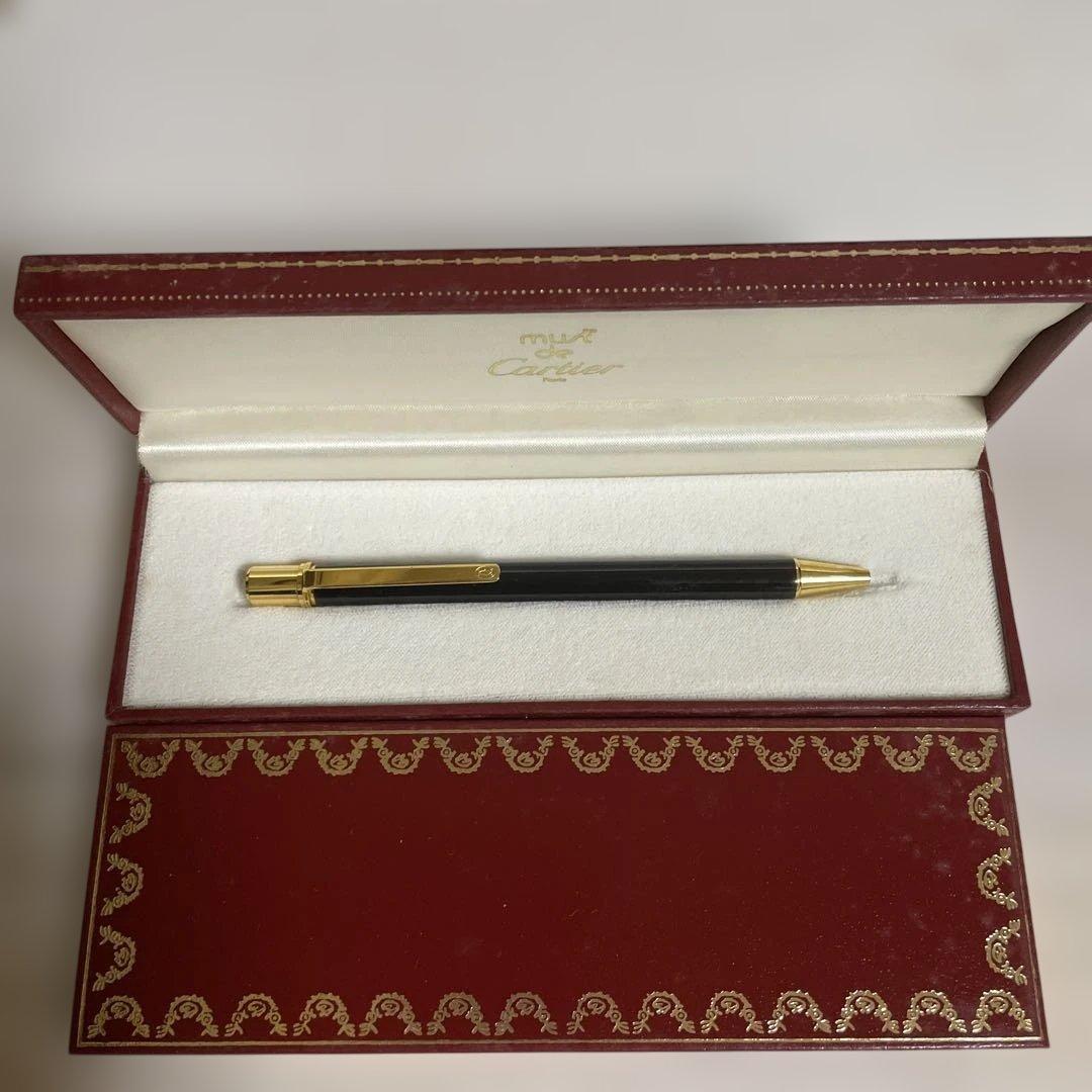 カルティエCartierボールペン黒