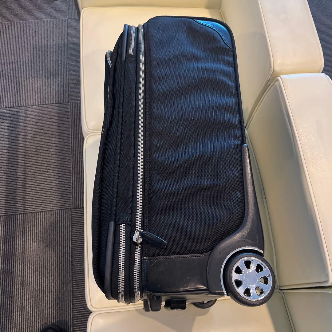 美品　TUMI キャリーケース 24021D スーツケース 黒