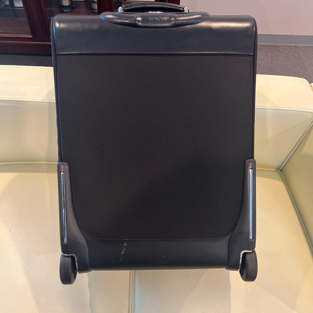 美品　TUMI キャリーケース 24021D スーツケース 黒