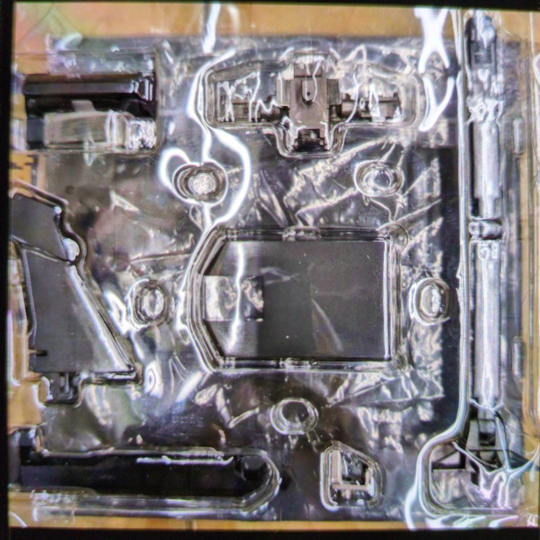 千値練。変形合体RIOBOT.SRX.X-TYPE。