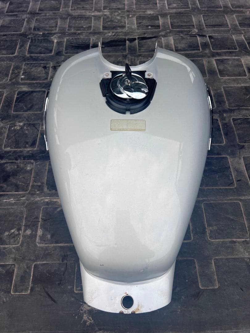 ホンダ　マグナ250 V－TWIN MAGNA 純正タンク