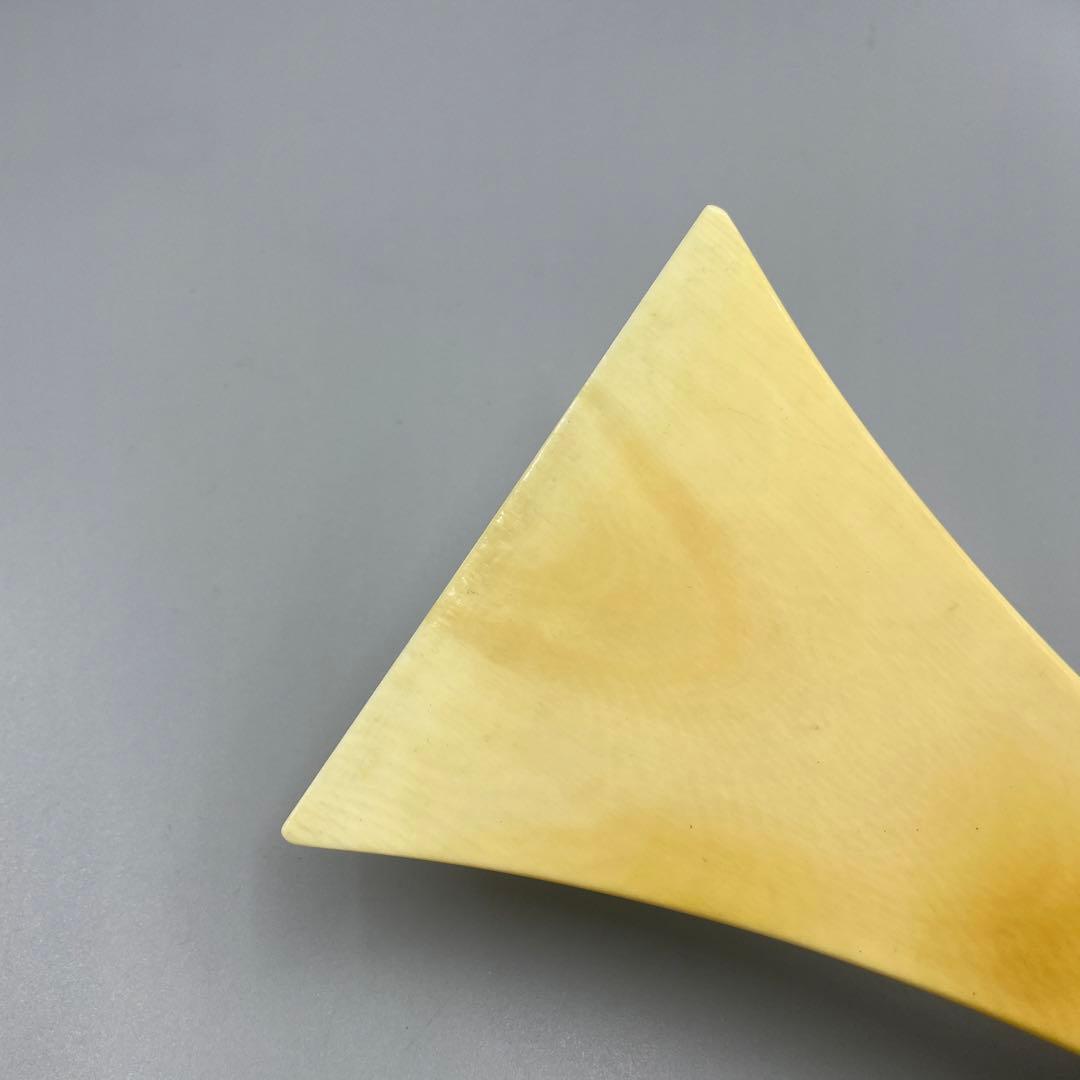 239ヴィンテージ 天然素材　三味線バチ　重さ約118g