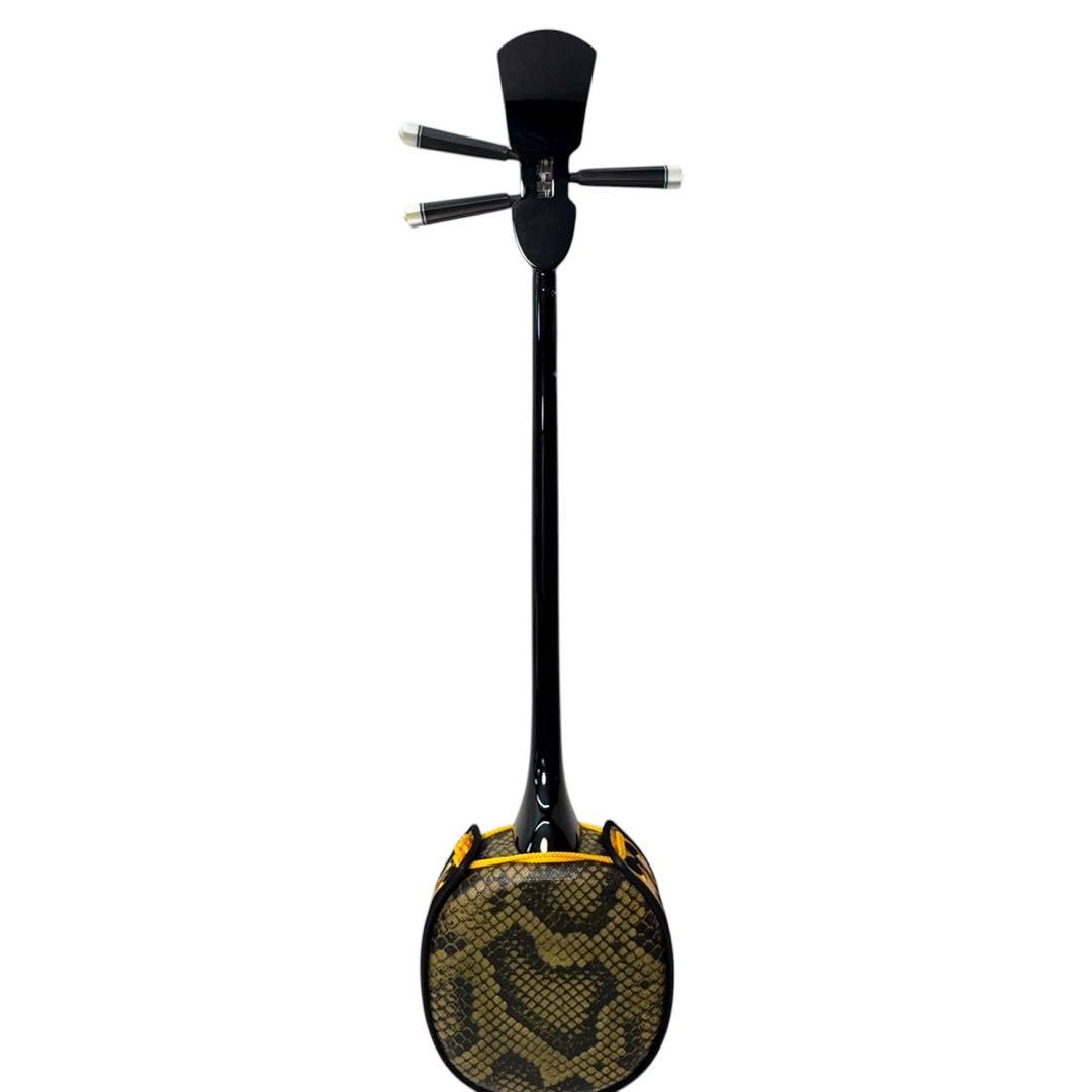 美品　沖縄三線 入門用 初心者向け 人工皮 合皮 三味線 琉球 和楽器 ケース付