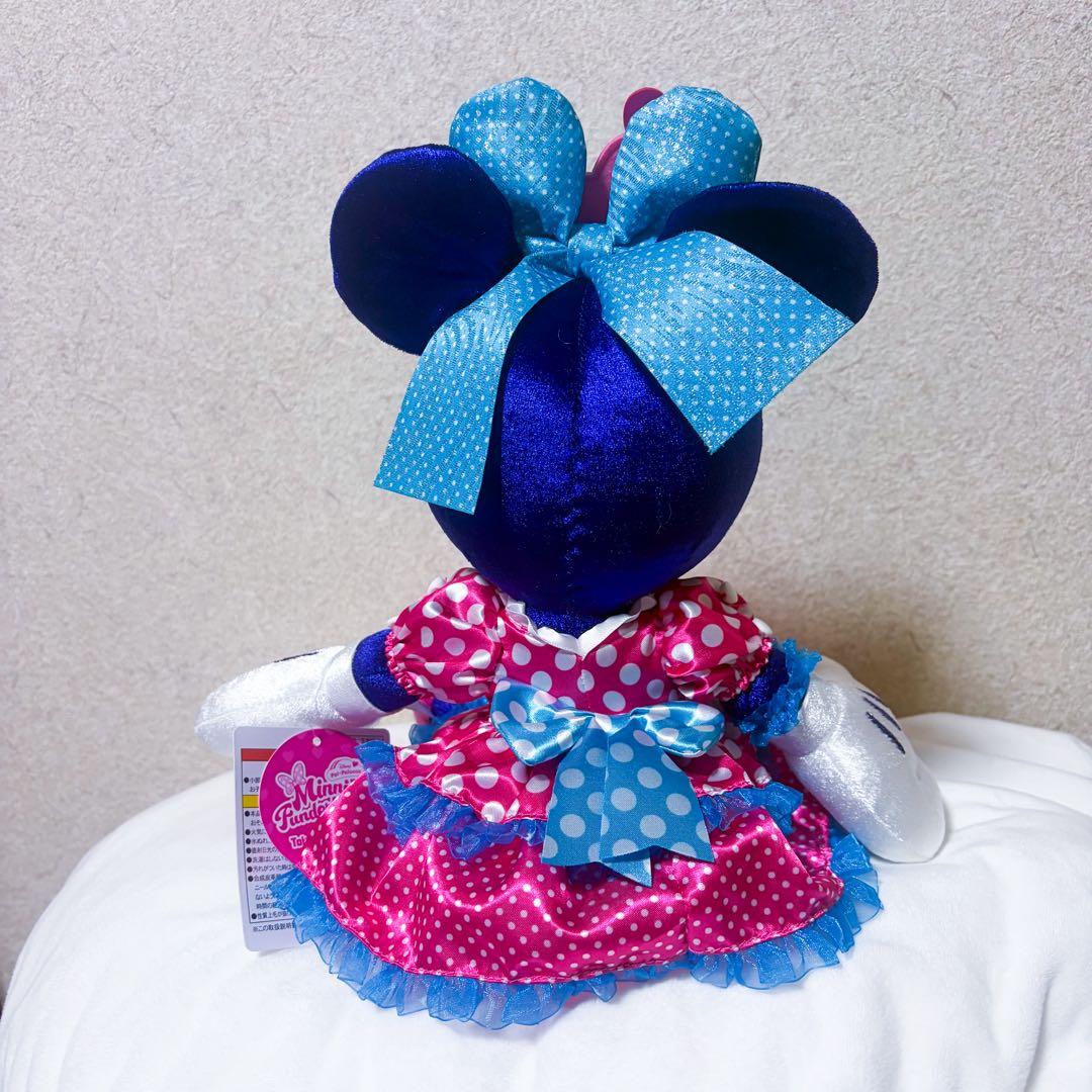 ミニーのファンダーランド　ミニパル　2026 ミニー　ぬいぐるみ