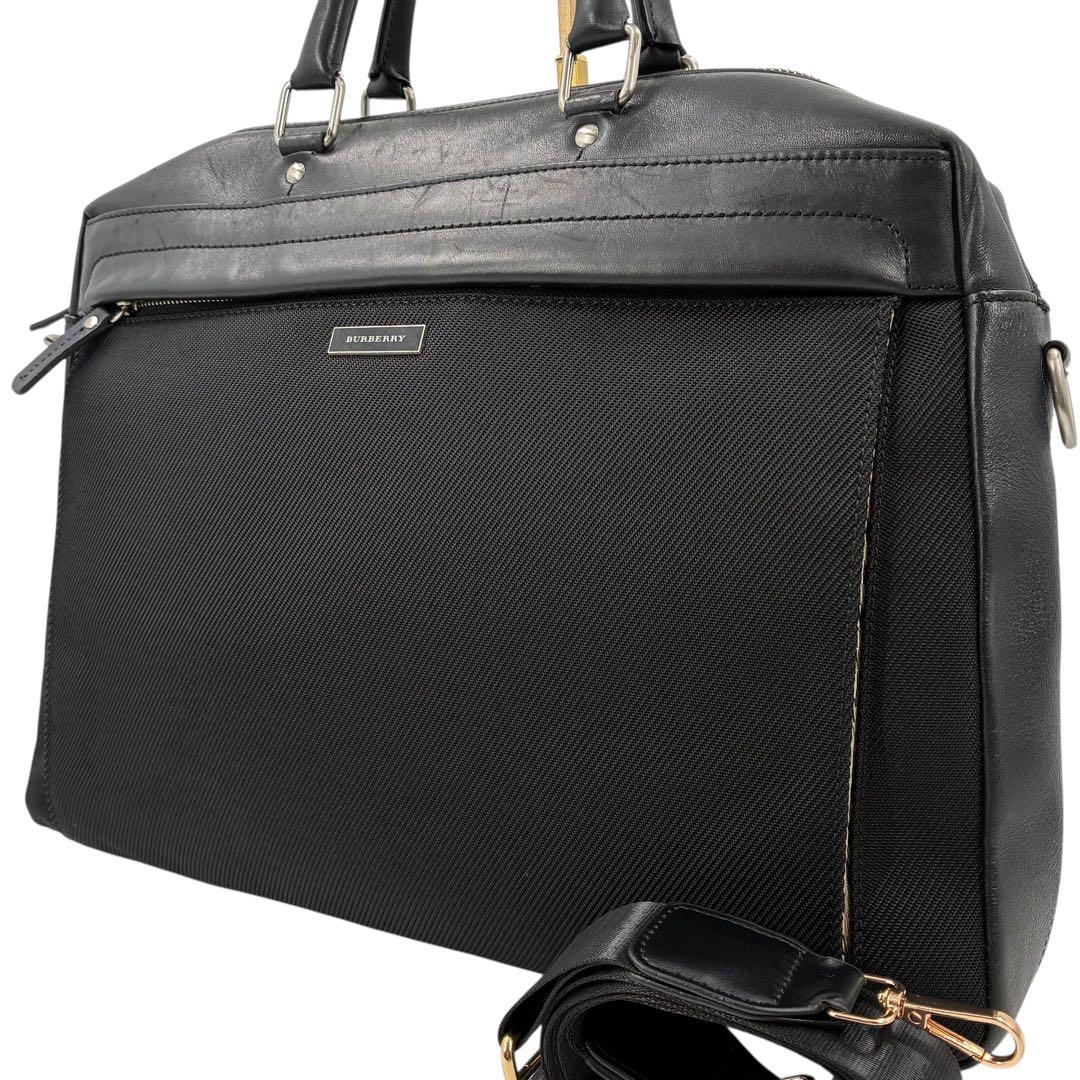 バーバリー　ビジネスバッグ　ブリーフケース　ノバチェック　2way PC収納