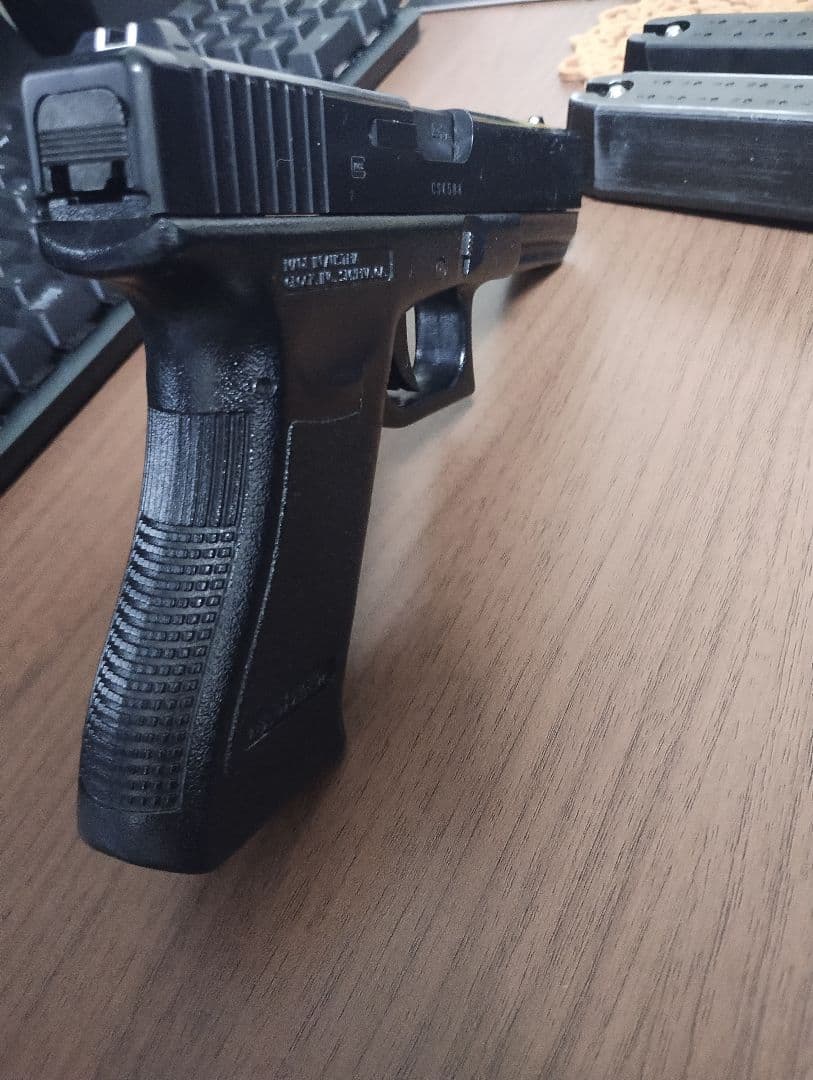 KSC GLOCK17 ガスブローバック