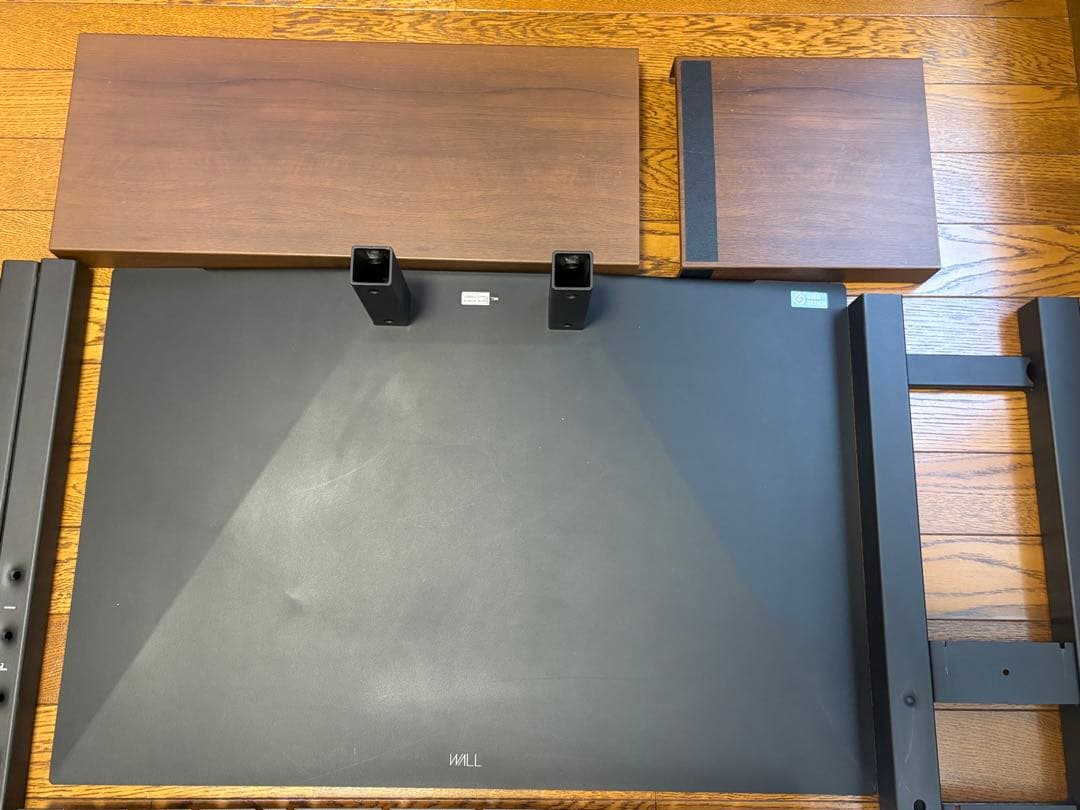 上下角度調整付きテレビスタンド WALL V3 ロータイプ