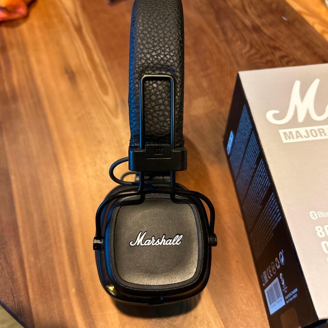 Marshall 公式ストア MAJOR Ⅳワイヤレス ヘッドホン．