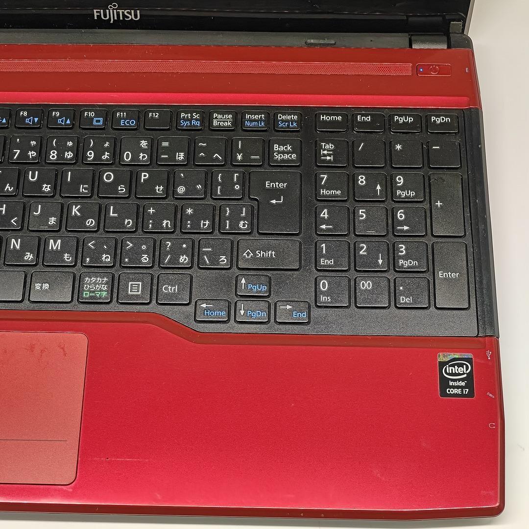 【富士通】AH53 高速i7 SSD256GB 8GB レッド ノートPC