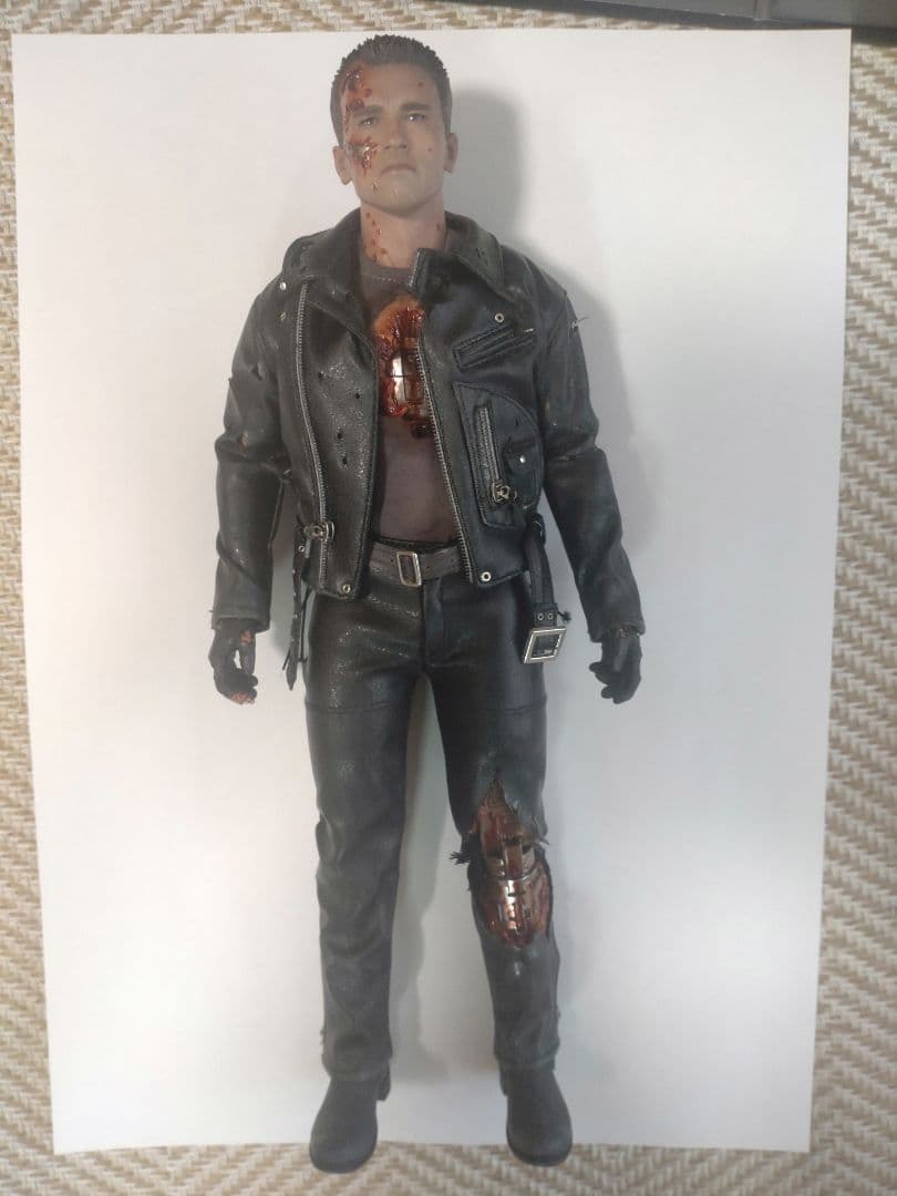 T-800 バトルダメージ版 ターミネーター２ フィギュア