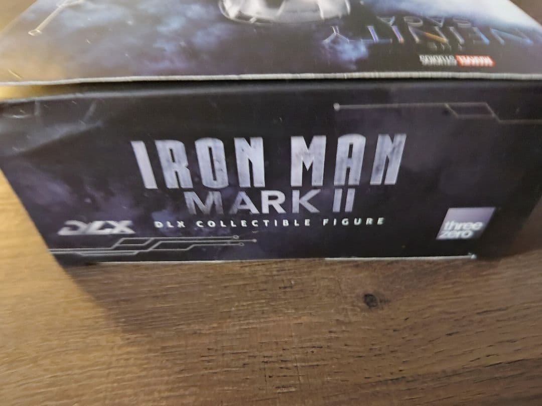 【未開封】Threezero スリーゼロ DLX アイアンマン マーク2