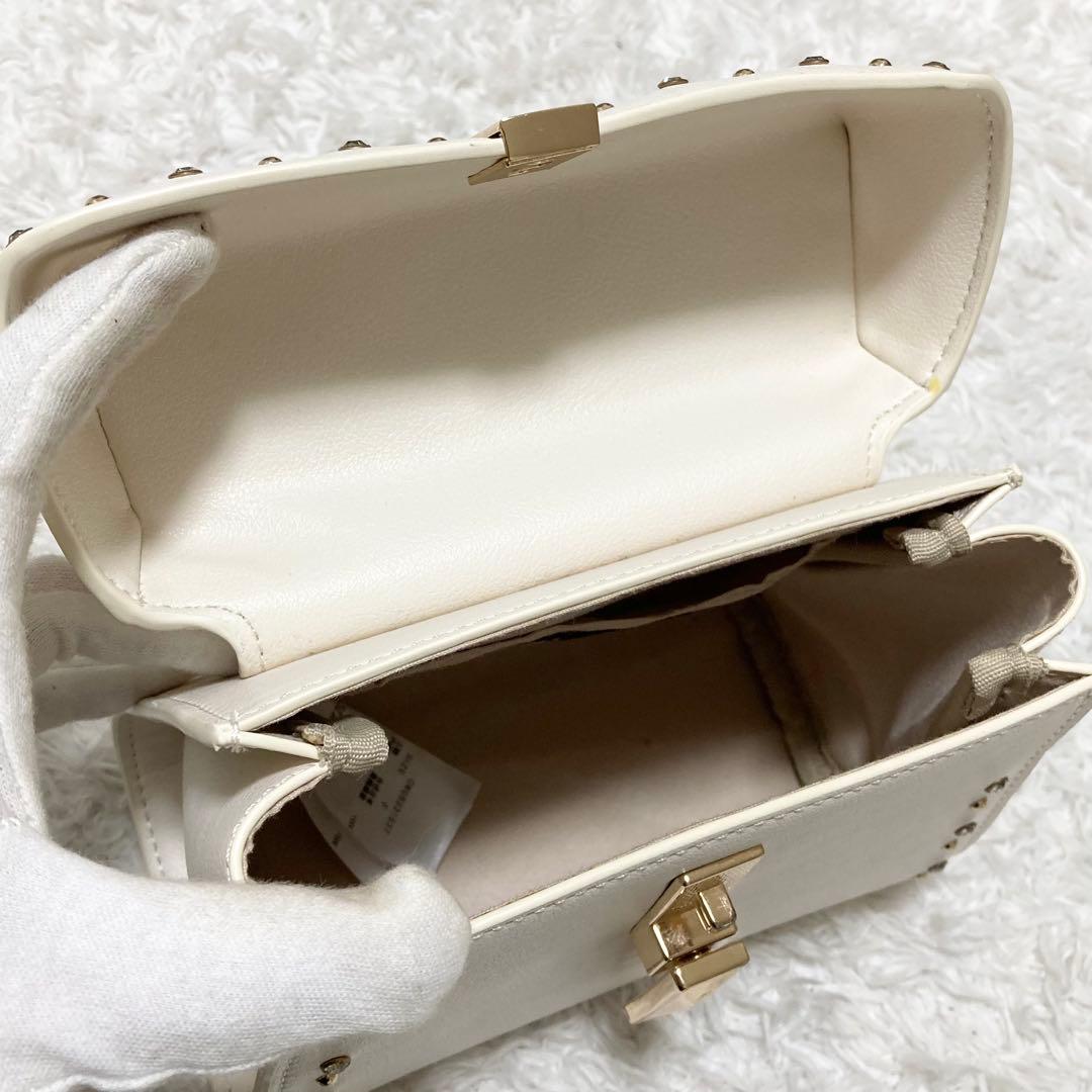 美品♡ セルフォード リュタン ビジュースタッズポシェット 白 アイボリー