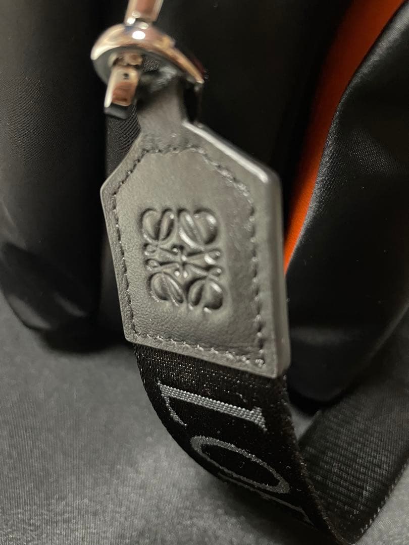 LOEWE ロエベ　Goya Puffer Messenger ショルダーバッグ