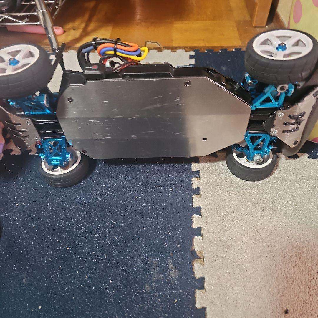 タミヤTT02フルカスタムメカ付き。送信機受信機レス