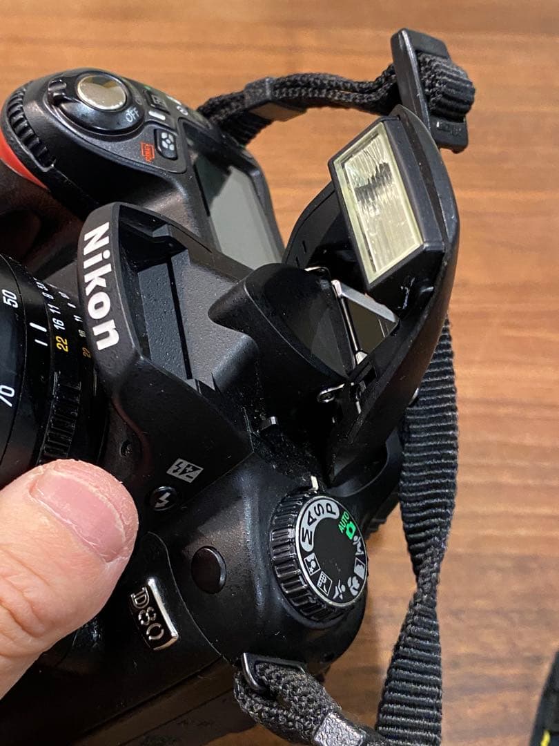 Nikon D80 ニコン　CCDデジタル一眼タムロン　28-70 動作品