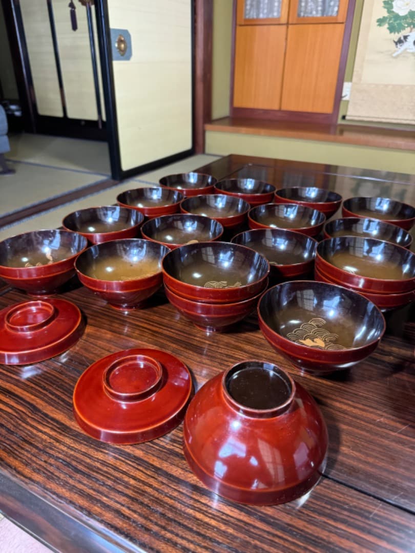 木曽漆器 吸物椀 二十客（蓋付き／江戸後期・手描