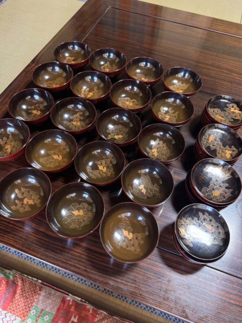 木曽漆器 吸物椀 二十客（蓋付き／江戸後期・手描