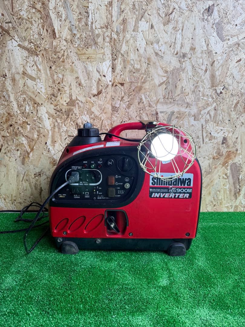 『整備済み』新ダイワ900M インバーター発電機 防災 動作確認済釣り キャンプ