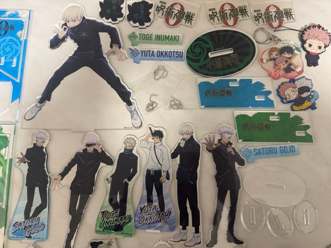 【呪術廻戦】まとめ売りアクスタ、ポスカ、フィギュア、シールなど