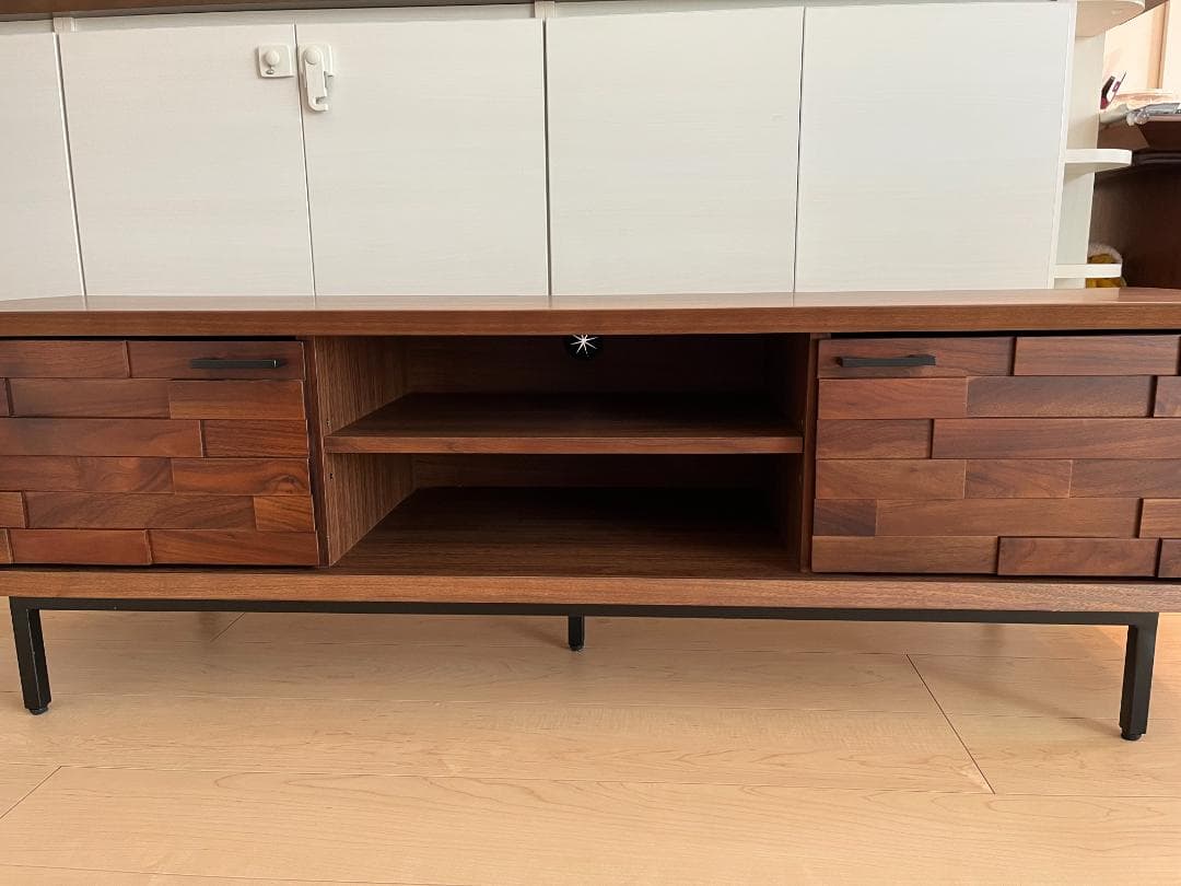 ち*る様 IDC大塚家具　カバロ テレビボードW150㎝×D43㎝×H45㎝