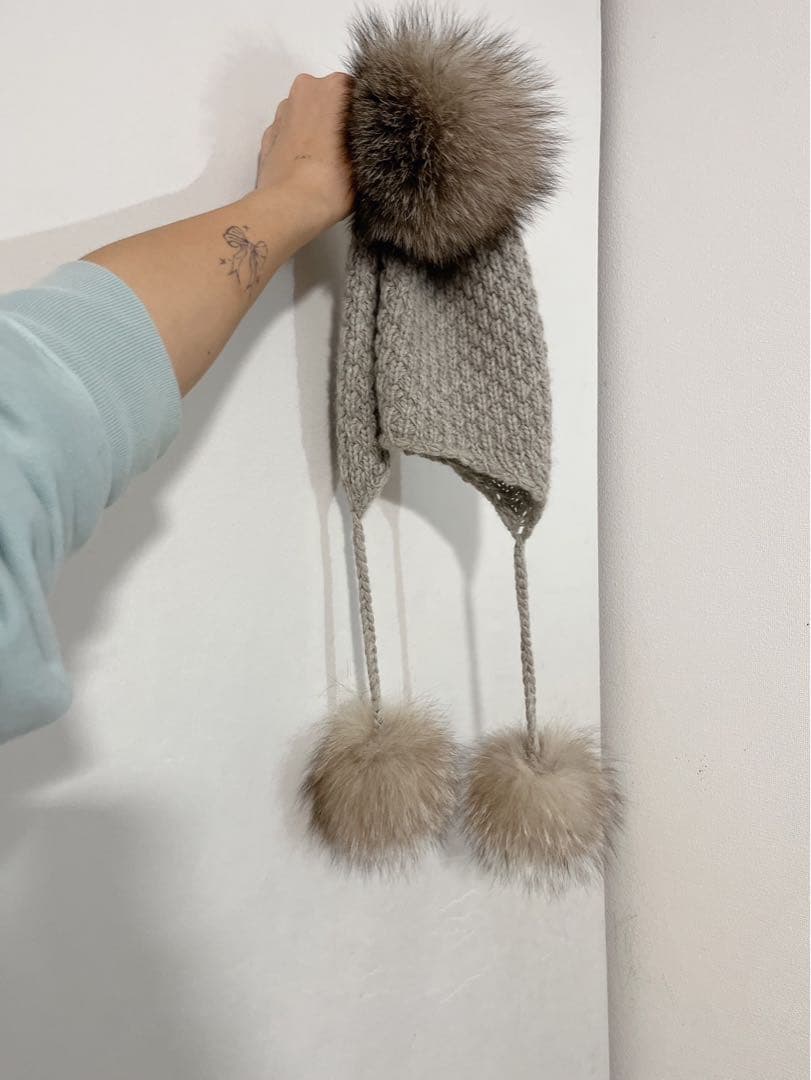 最終価格 INVERNI 3ツポンポンニット帽　ニット帽