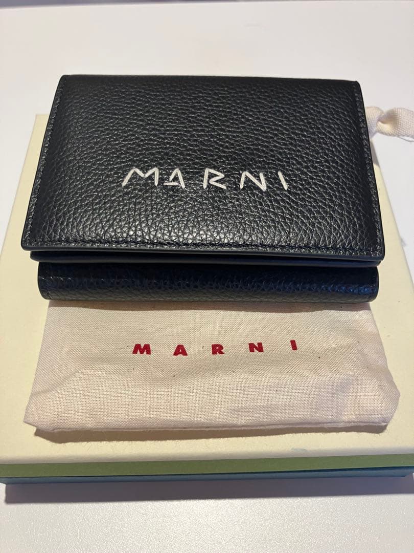 K*o様 marni マルニ 三つ折り財布 ブラック