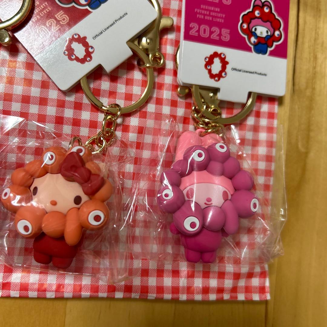 EXPO2025 推しカラーキーホルダー　サンリオ　ミャクミャク