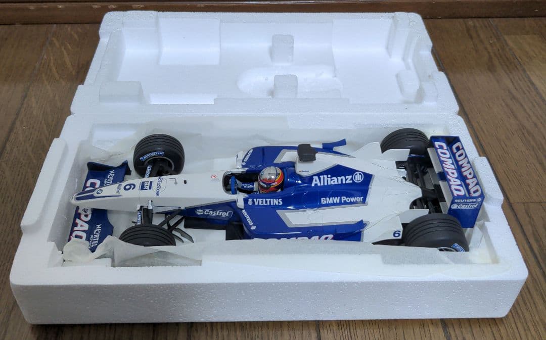 WILLIAMS ウィリアムズ F1 BMW FW23 モントーヤ 1/18