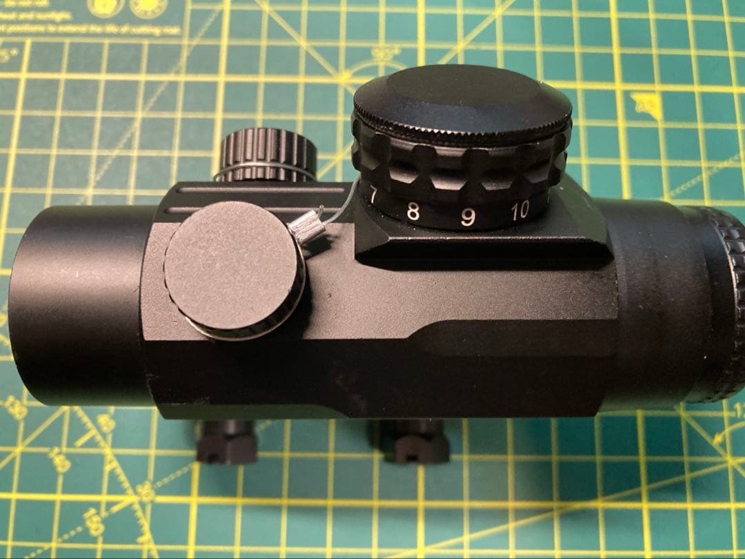 ベクターオプティクス　キャリポス　Vector Optics Calypos