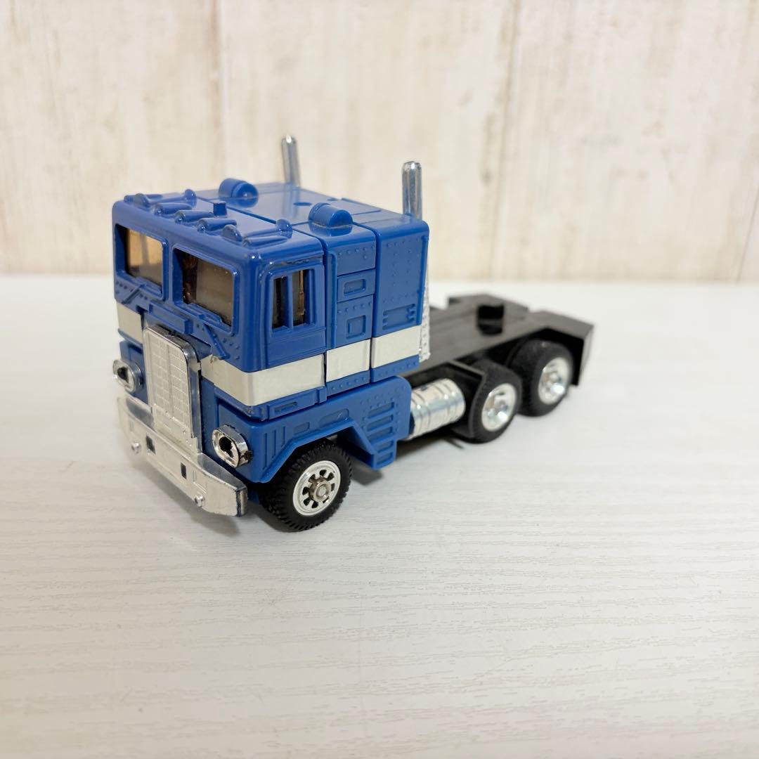 ダイアクロン パワードコンボイ　トラック　トランスフォーマー