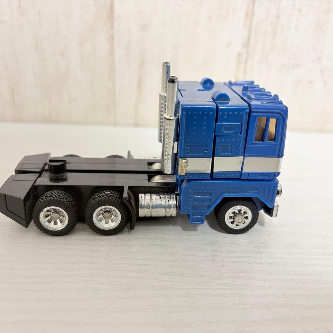 ダイアクロン パワードコンボイ　トラック　トランスフォーマー