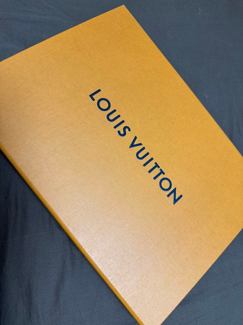 値下げしました!! Louis Vuitton マフラー 箱付き