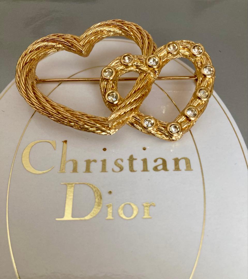 Christian Diorクリスチャンディオール　ビジュー　ゴールド　ブローチ