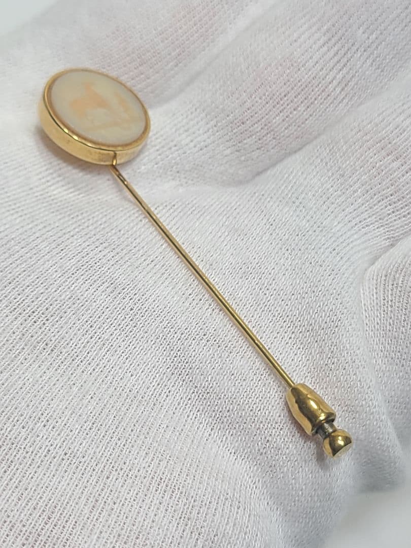 エルメス　コロゾ　ピンブローチ　ゴールド