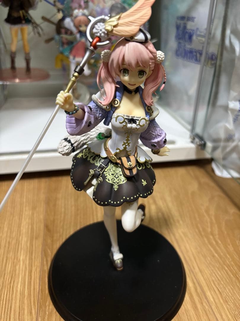 エスカ&ロジーのアトリエ　エスカ　フィギュア