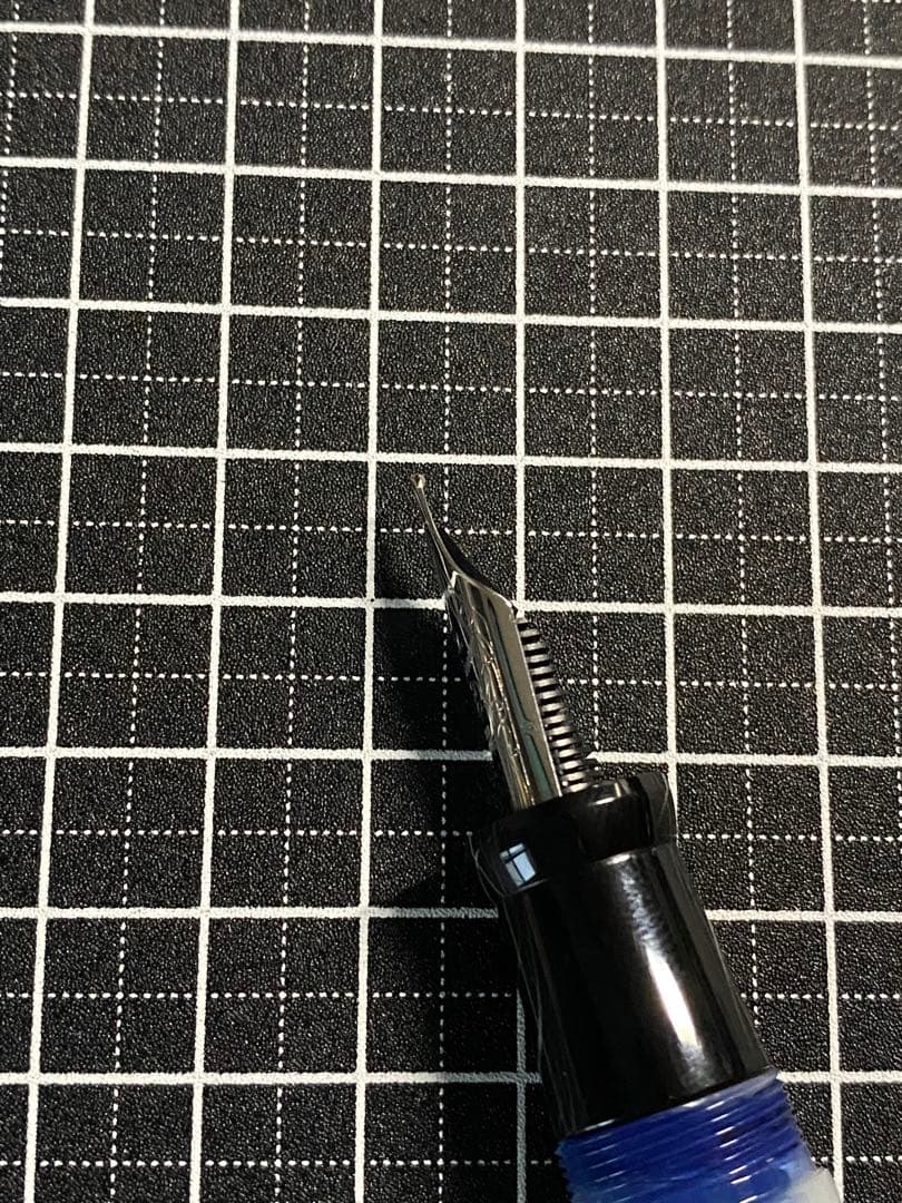 DELTA #365 Millennium Blue-ice 万年筆　字幅M