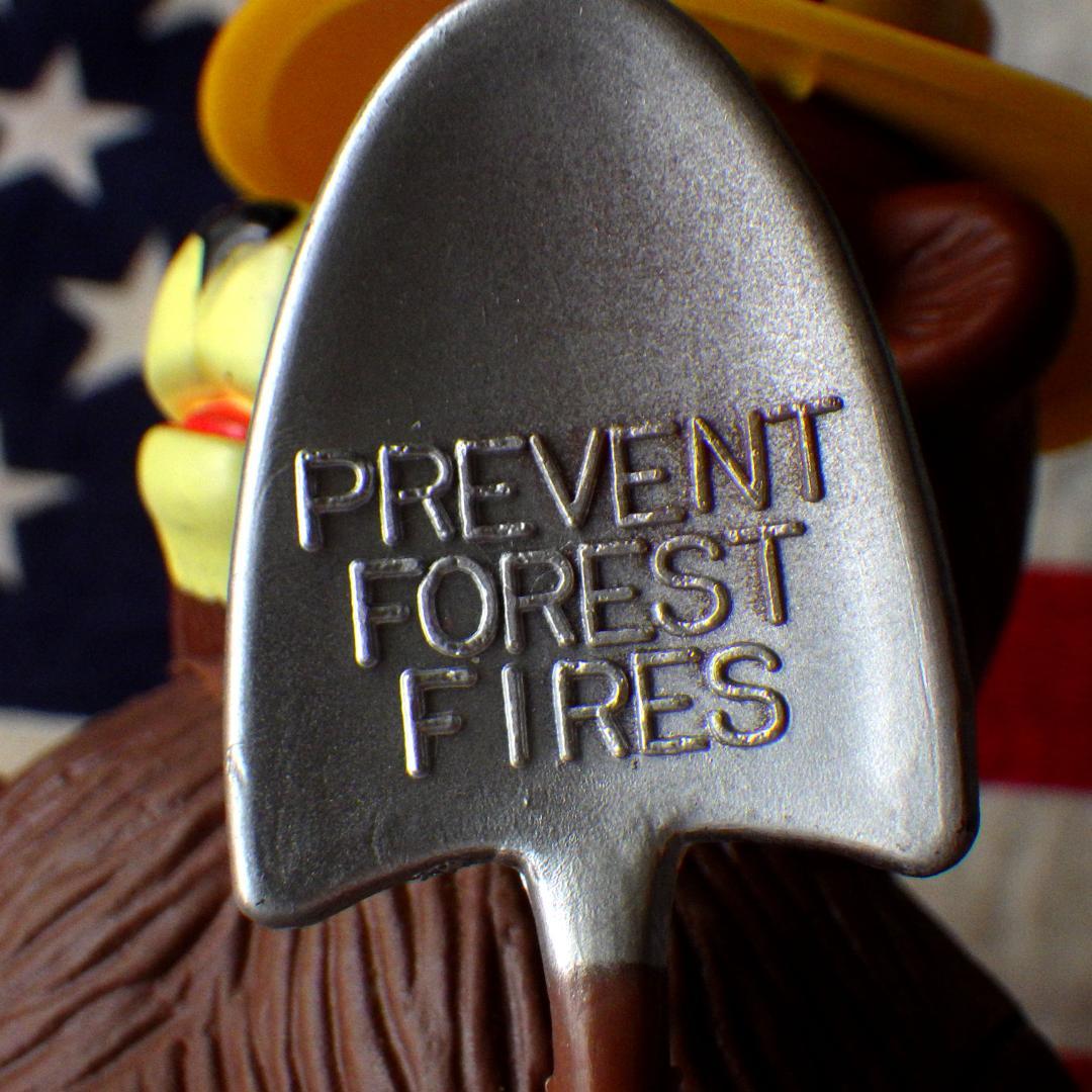 タグ付★ビンテージ 1970's DAKINスモーキーベア フィギュアソフビ人形