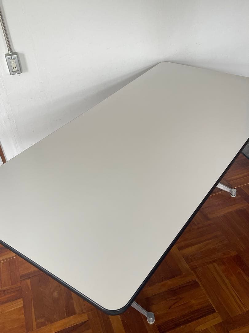 ハーマンミラー ヴィンテージ イームズ コントラクト ミーティング テーブル 1