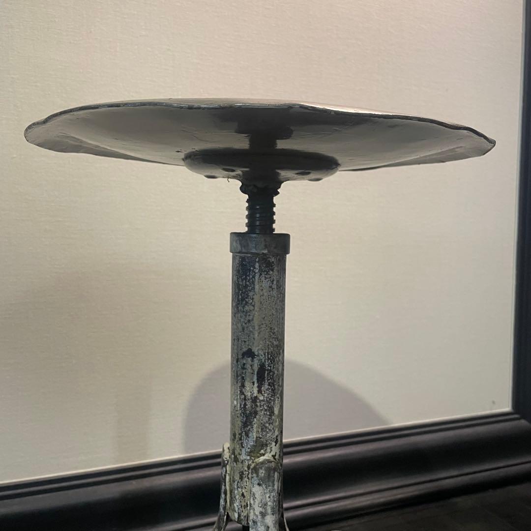 アンティークスツール(スチール製)