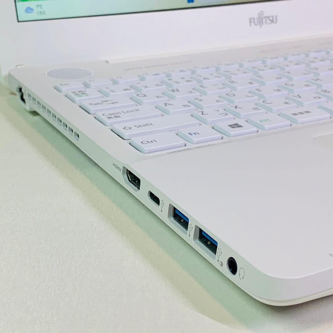 Core i7✨SSD1TB✨16GB✨カメラ✨富士通✨オフィス✨ノートパソコン