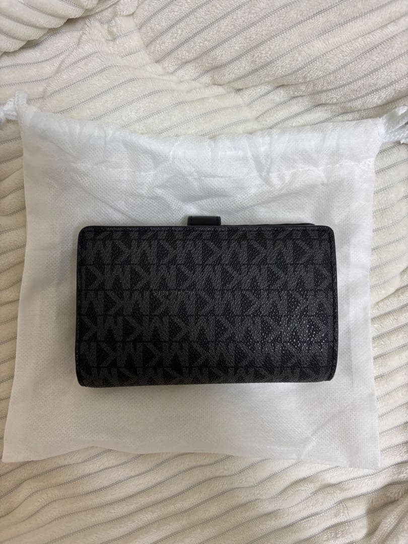 Michael Kors ブラック 二つ折り財布