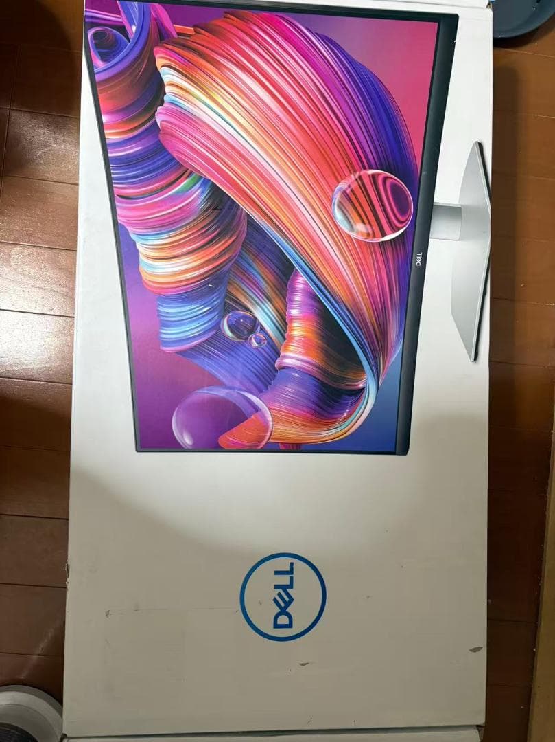 Dell 31.5インチ 曲面 VAモニター FHD FreeSync付