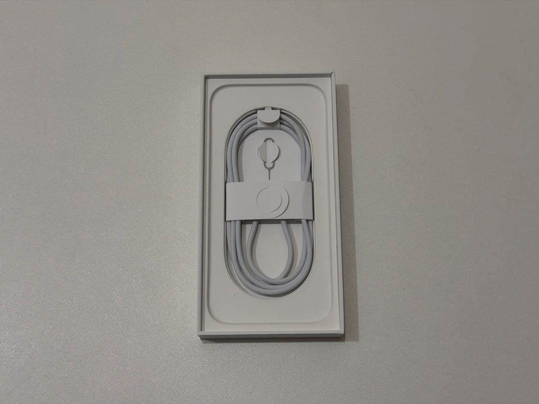 Apple iPhone 16 Plus ブラック 128GB