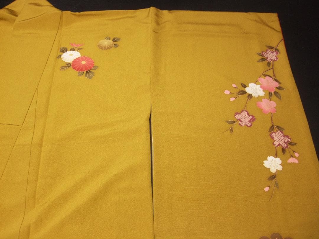 古典柄に牡丹の染め 芥子色 振袖フルセット 成人式 m14