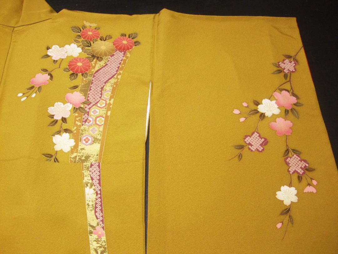 古典柄に牡丹の染め 芥子色 振袖フルセット 成人式 m14