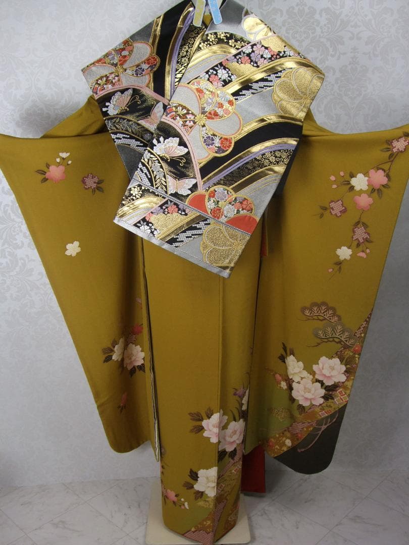 古典柄に牡丹の染め 芥子色 振袖フルセット 成人式 m14