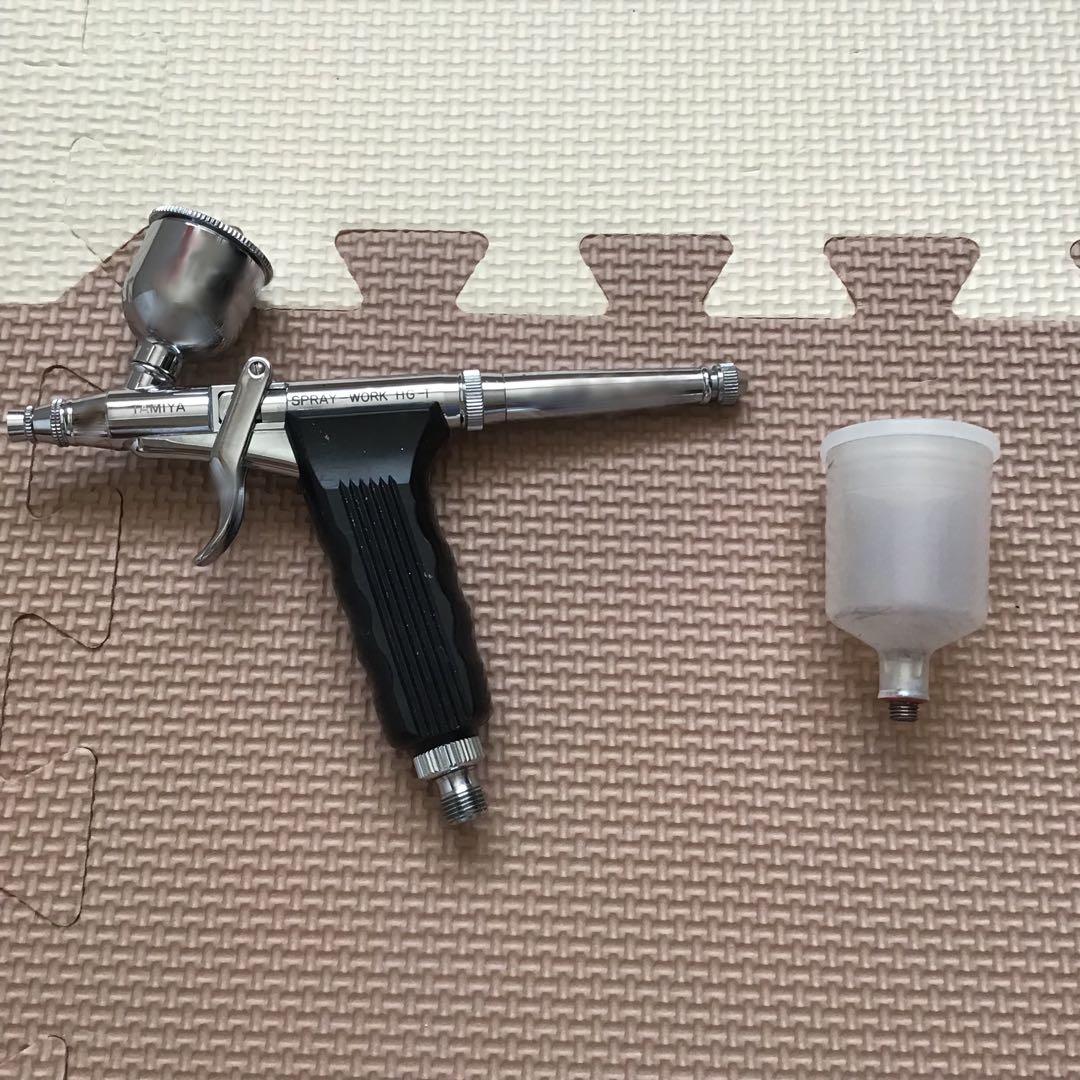 模型塗装用品まとめ売り　タミヤ　コンプレッサー　エアブラシ　塗料