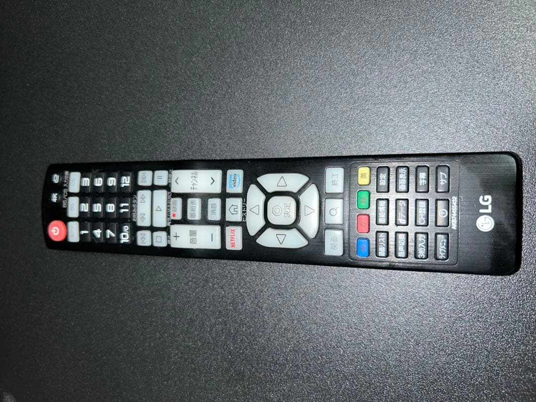 ナ*ツ様 大型テレビ スタンド式 リモコン付き49インチ4K液晶テレビ